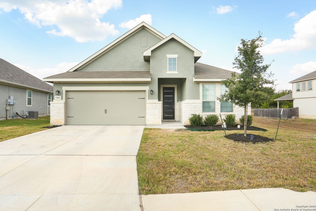 Photo of 12819 Aikman, San Antonio, TX 78254 (MLS # 1957797)
