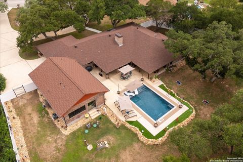 A home in Garden Ridge