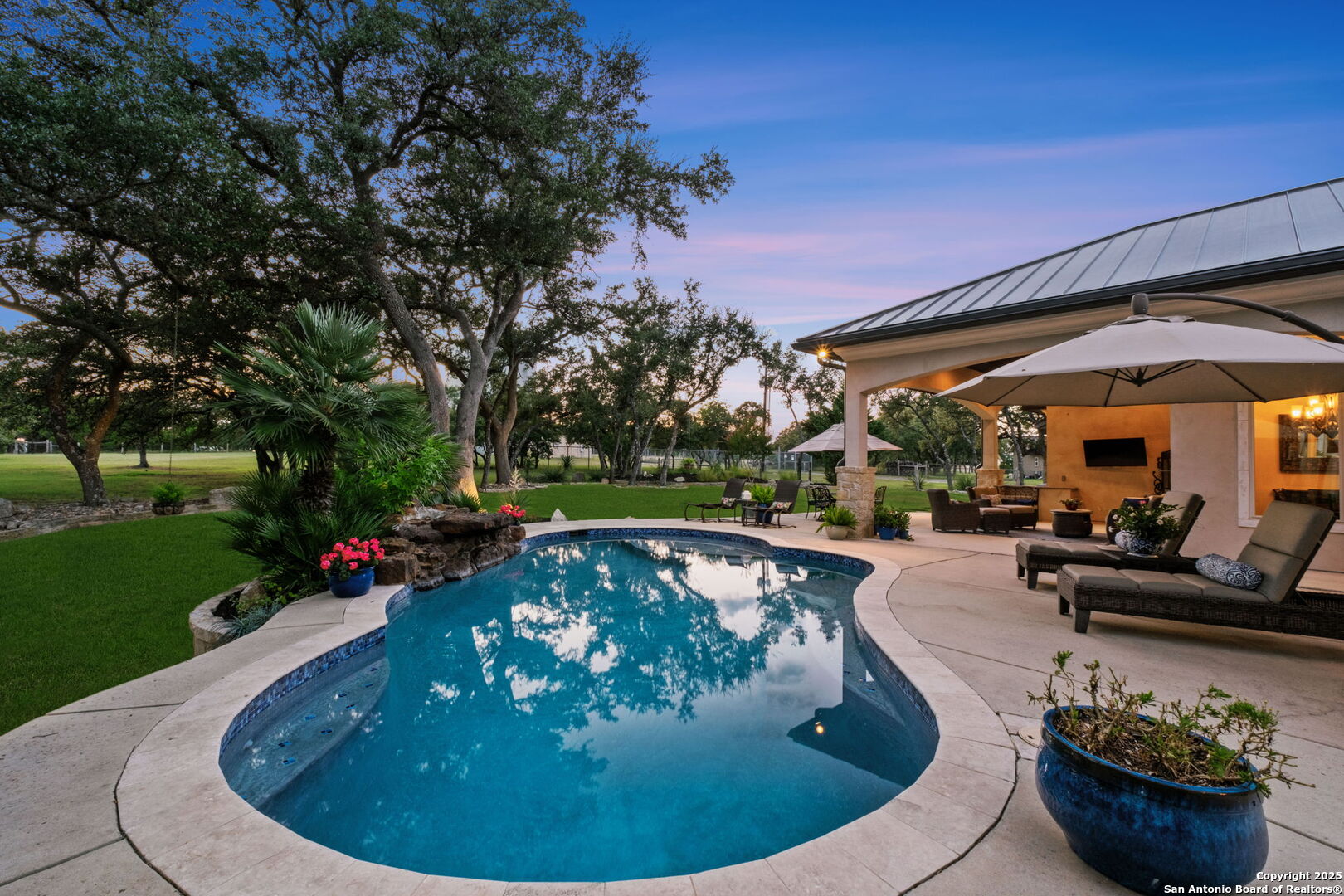324 Menger Springs