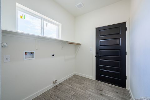 Tiny photo for 122 Ranchero Way, Natalia, TX 78059 (MLS # 1926642)