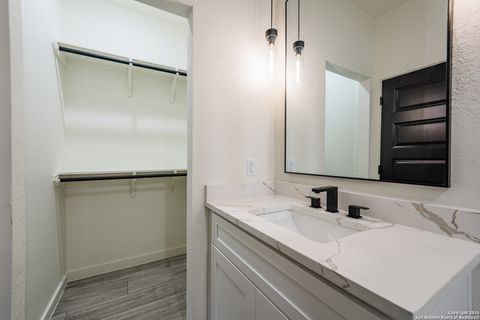 Tiny photo for 122 Ranchero Way, Natalia, TX 78059 (MLS # 1926642)