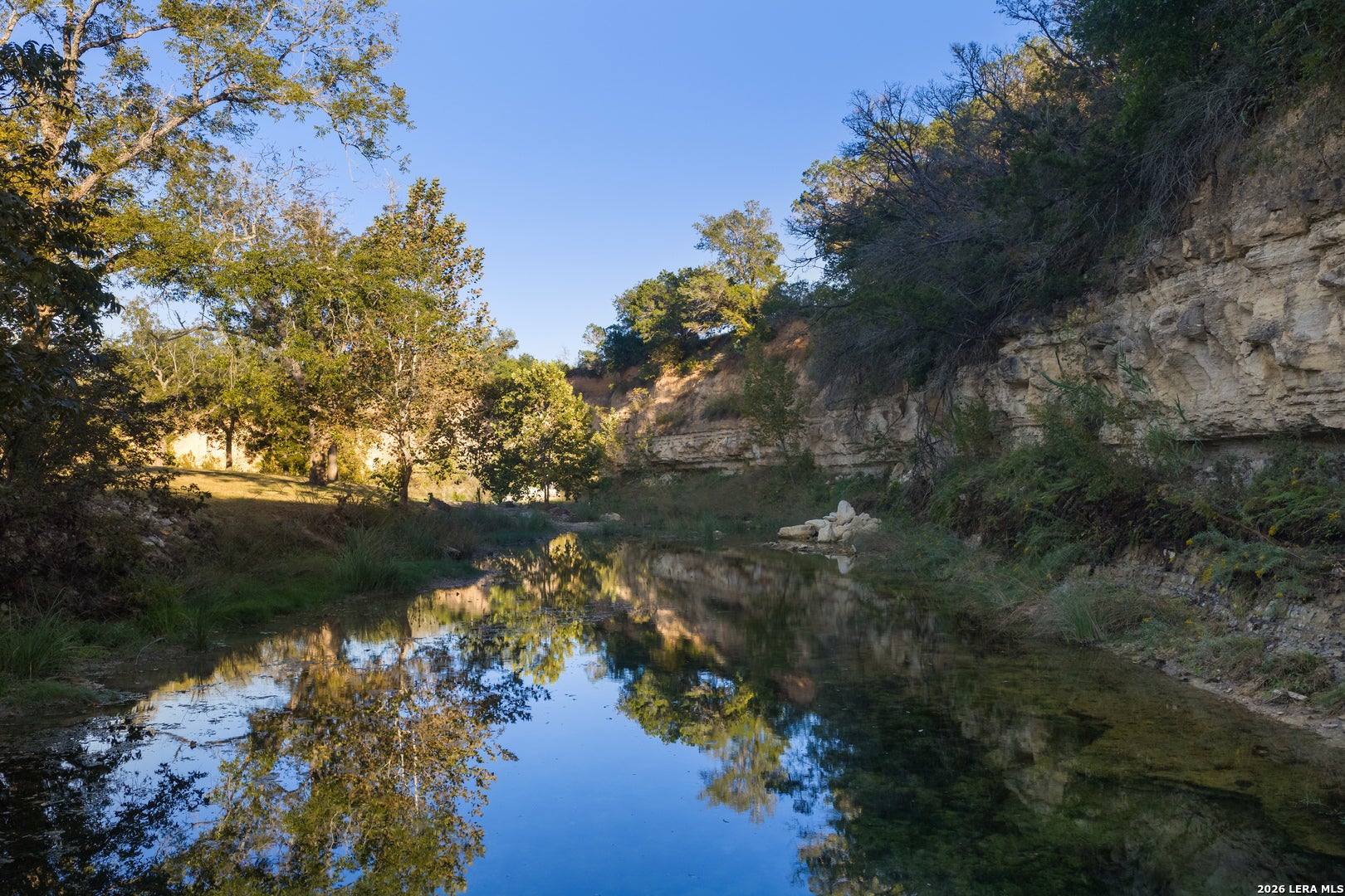 875 RANCH ROAD 1888