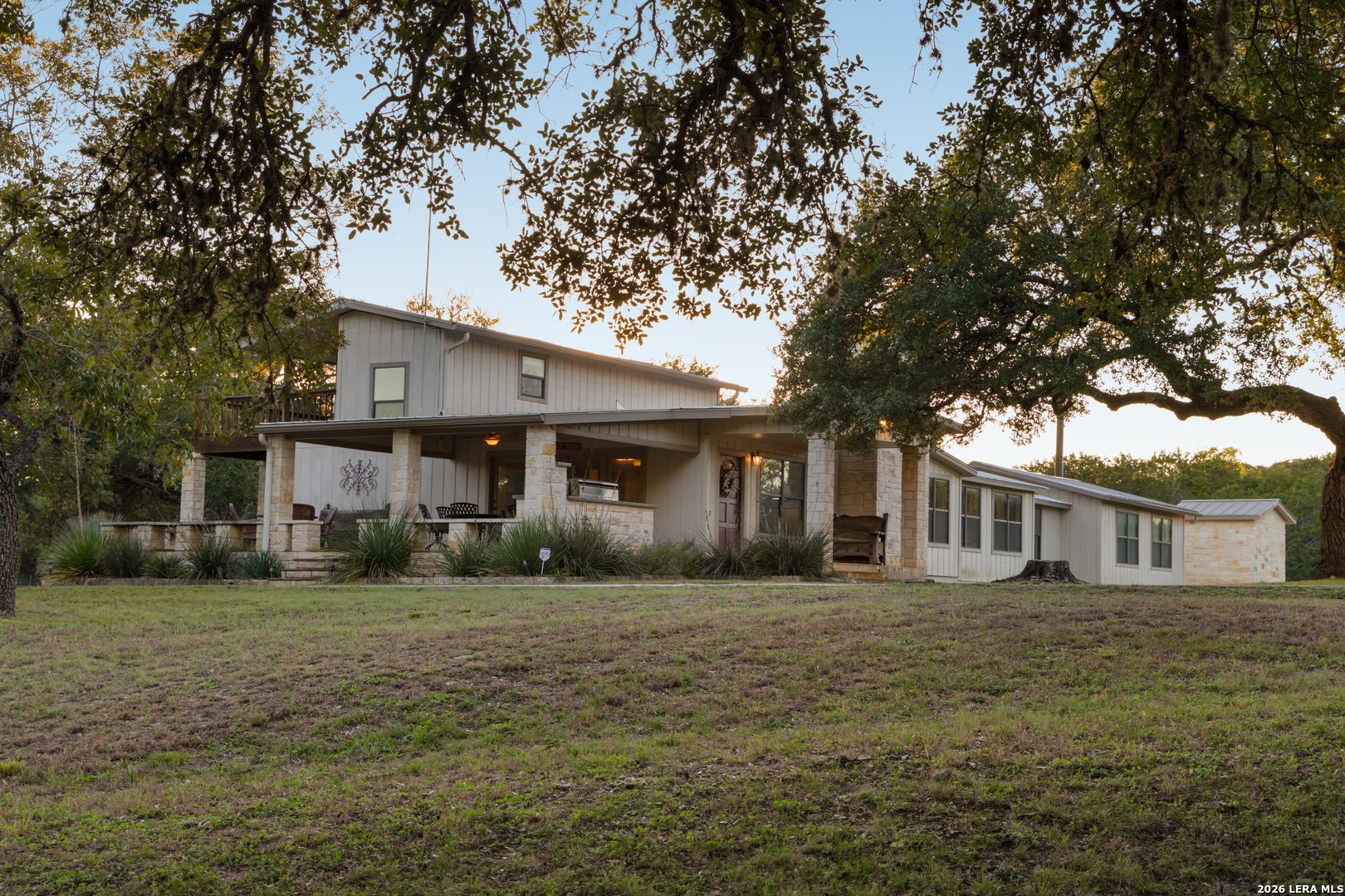 875 RANCH ROAD 1888