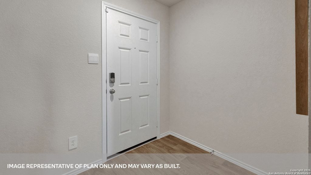 Photo of 307 WILD GOOSE DR, Luling, TX 78648 (MLS # 1961696)