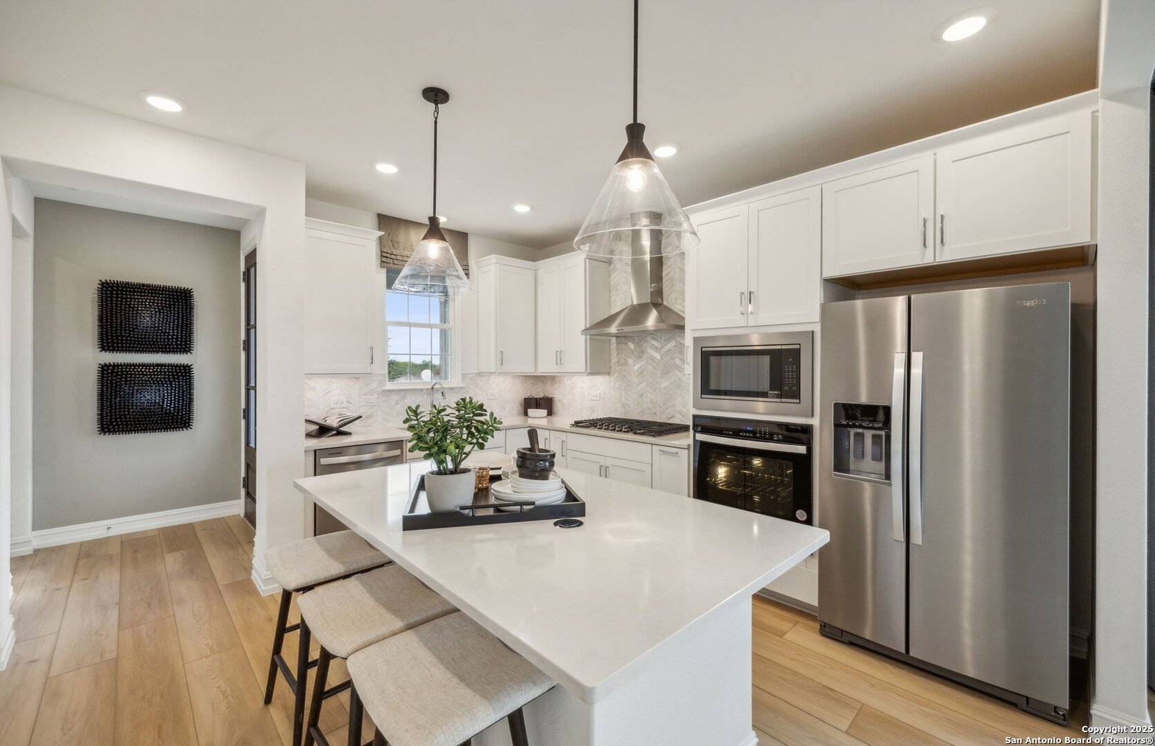 2089 Pinyon Dr