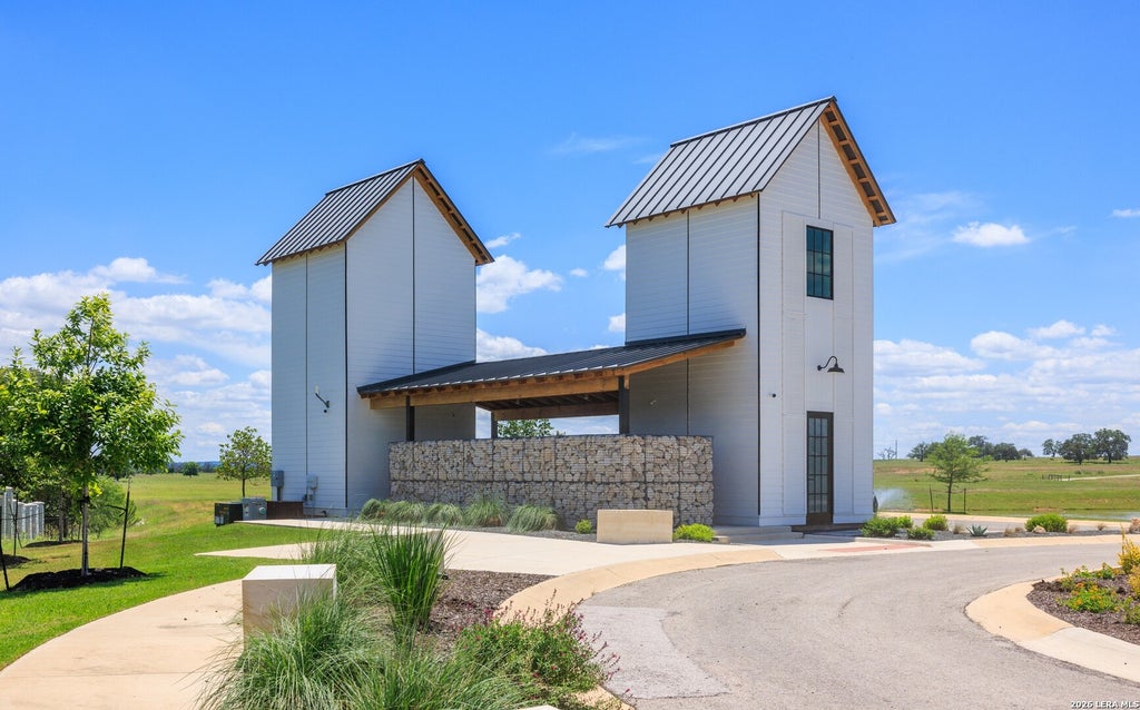 Photo of 314 Interlaken Street, Fredericksburg, TX 78624 (MLS # 2002372)