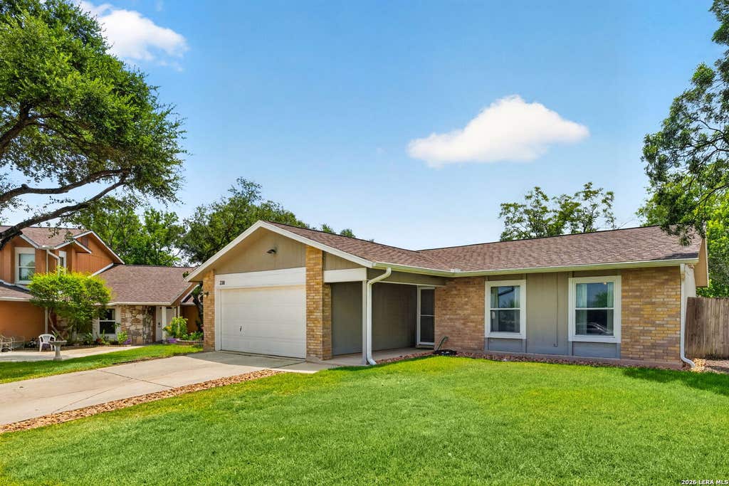 Photo of 238 DIRSCHELL DR, San Antonio, TX 78245 (MLS # 2010450)