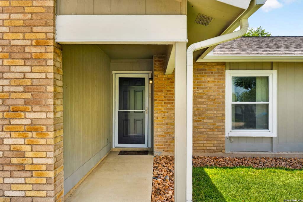 Photo of 238 DIRSCHELL DR, San Antonio, TX 78245 (MLS # 2010450)