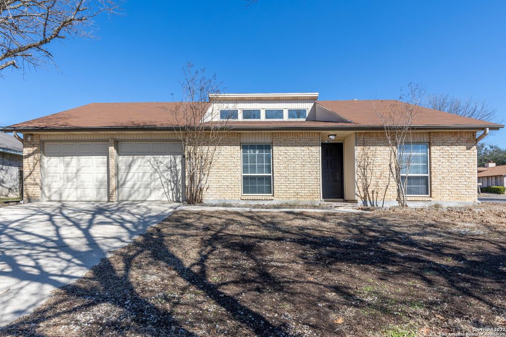 Photo of 4902 BROOKHEAD LN, Schertz, TX 78108 (MLS # 1916089)