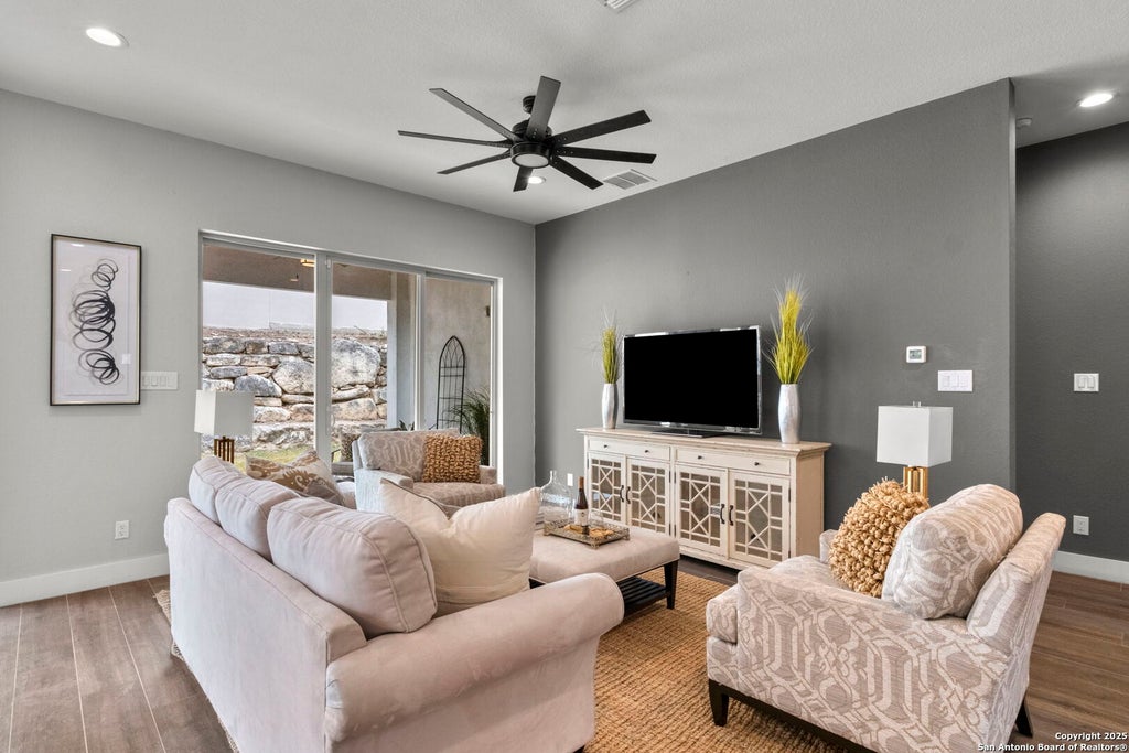 Photo of 22118 Touring Ln, San Antonio, TX 78257 (MLS # 1855548)