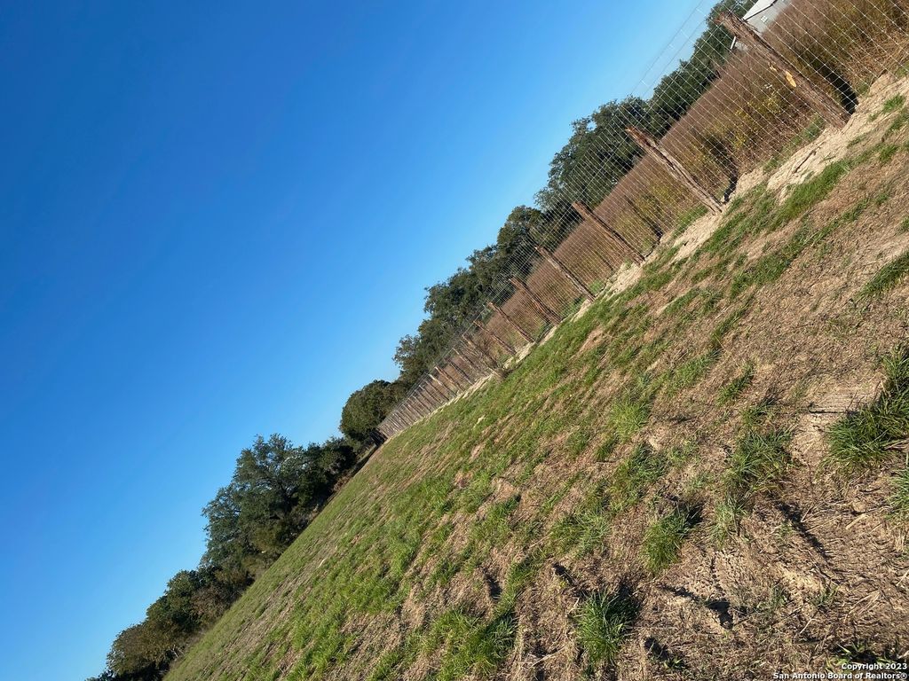 Photo of 1135 Spur Ridge, San Antonio, TX 78264 (MLS # 1699563)