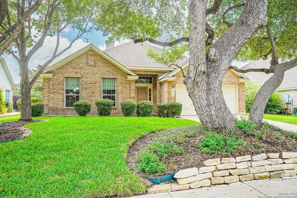 Photo of 145 Green Brook Place, Cibolo, TX 78108 (MLS # 1926591)