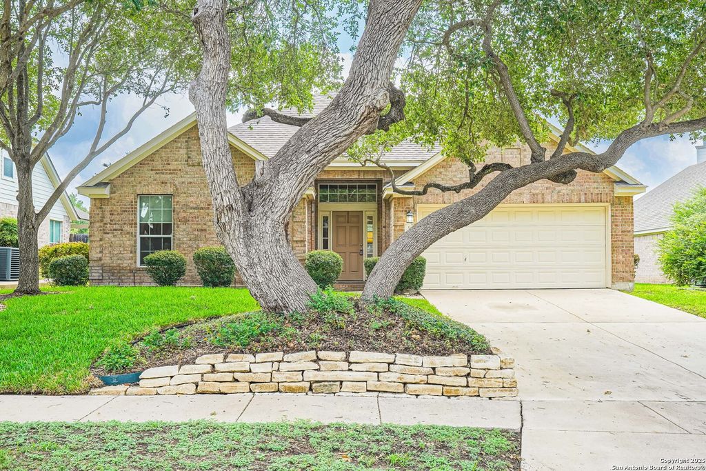 Photo of 145 Green Brook Place, Cibolo, TX 78108 (MLS # 1926591)