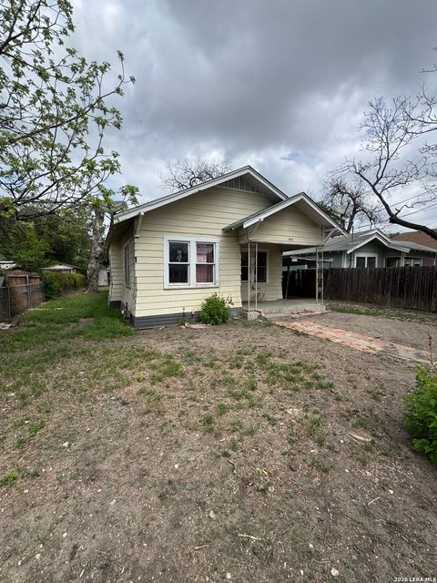 Photo of 411 wharton, San Antonio, TX 78210 (MLS # 1956091)