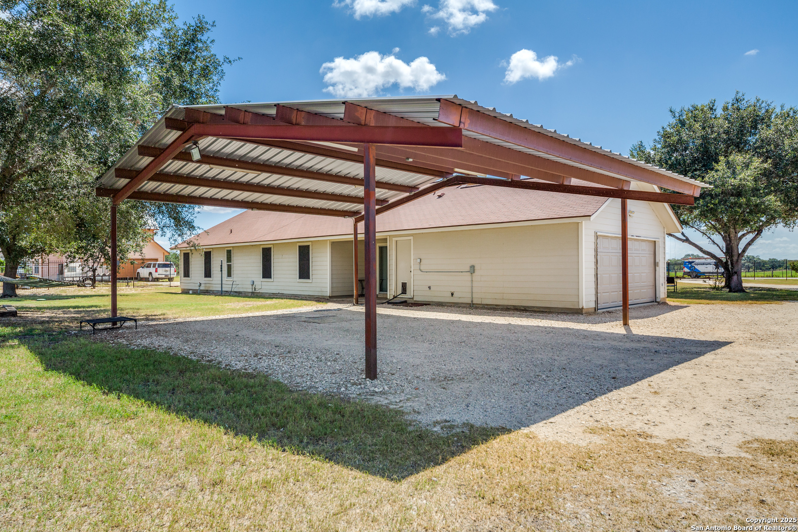 1411 County Road 320