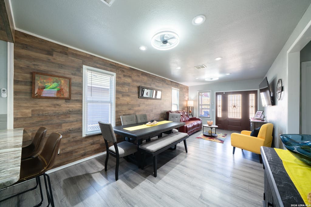 Photo of 318 Pruitt Ave, San Antonio, TX 78204 (MLS # 1943121)