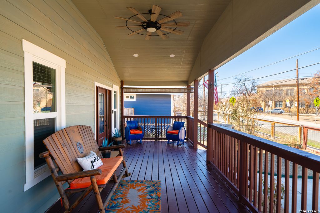 Photo of 318 Pruitt Ave, San Antonio, TX 78204 (MLS # 1943121)