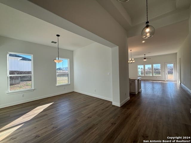 Photo of 152 W Magnolia Circle, La Vernia, TX 78121 (MLS # 1958091)