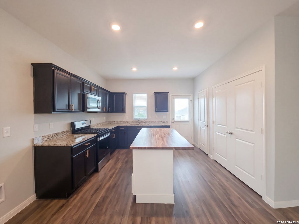 Photo of 13510 Summer, St Hedwig, TX 78152 (MLS # 2024075)