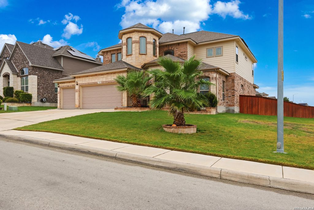 Photo of 13507 Falls Summit, San Antonio, TX 78245 (MLS # 2001010)