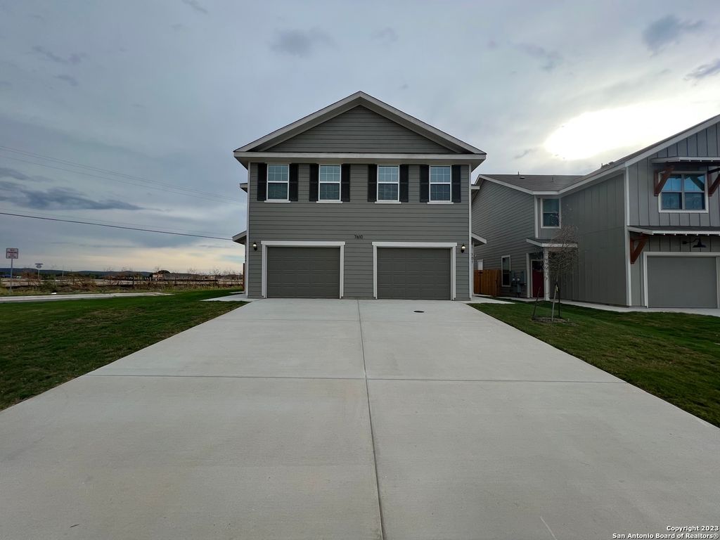 Photo of 7610 GRAMERCY WAY 101 #101, San Antonio, TX 78253 (MLS # 1953939)