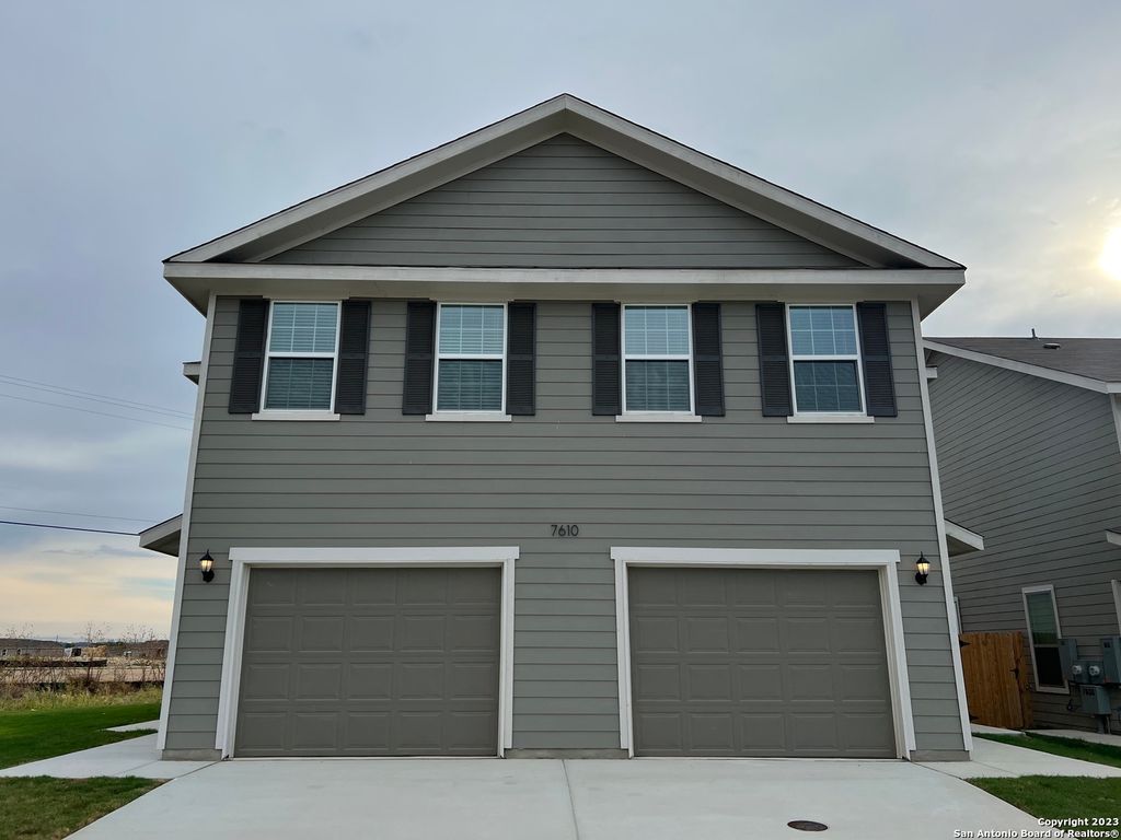 Photo of 7610 GRAMERCY WAY 101 #101, San Antonio, TX 78253 (MLS # 1953939)