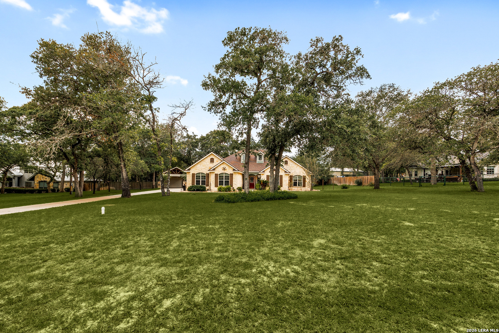304 Forest Country Dr
