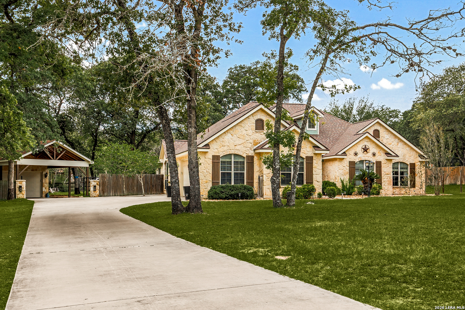 304 Forest Country Dr