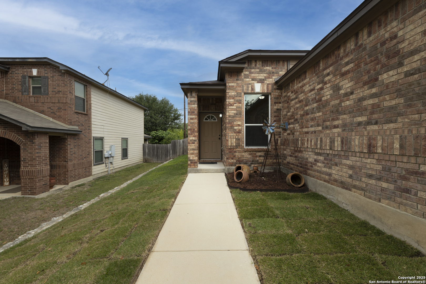 13227 Sunrise Wood