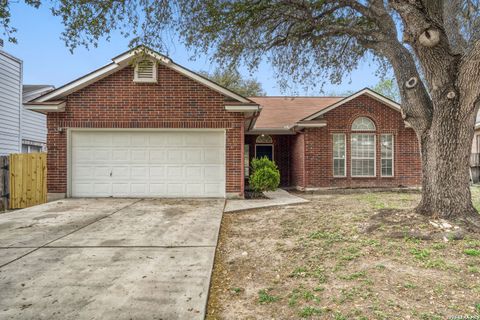 6374 Parkland Oaks Dr San Antonio TX 78240