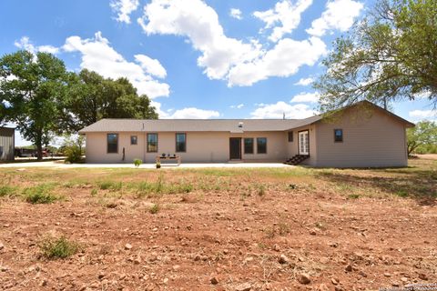 A home in Devine