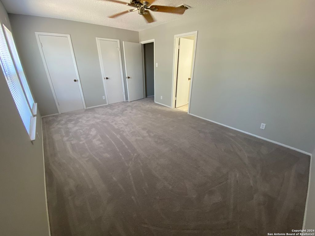 Photo of 8404 FOREST RIDGE DR, San Antonio, TX 78239 (MLS # 1955417)