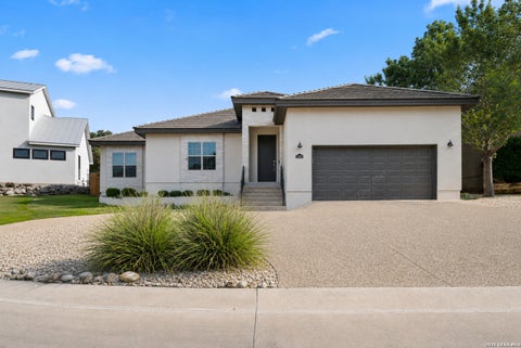 Photo of 1303 SUMMERFIELD, San Antonio, TX 78258 (MLS # 1972383)