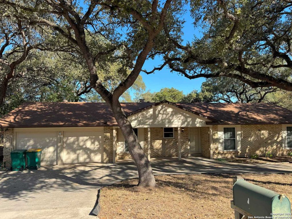 Photo of 1256 Cibolo Tr, Universal City, TX 78148 (MLS # 1915085)