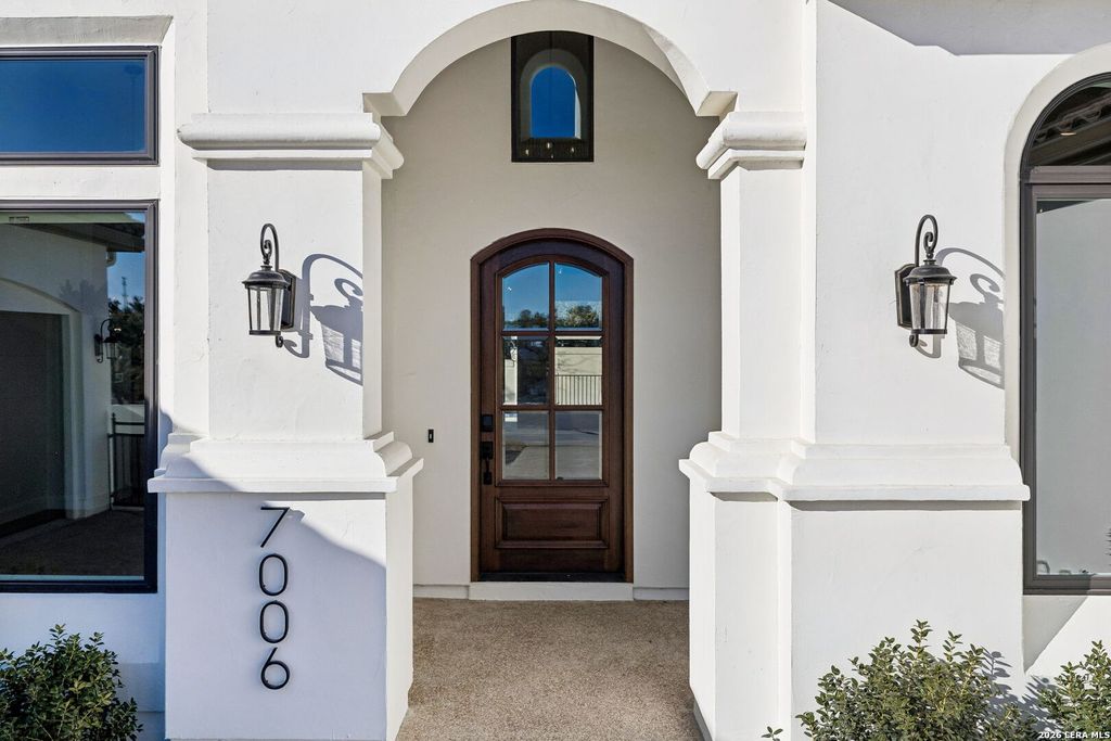 Photo of 7006 Bluff Run, San Antonio, TX 78257 (MLS # 1940377)