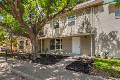 8727 Tradewind Windcrest TX 78239