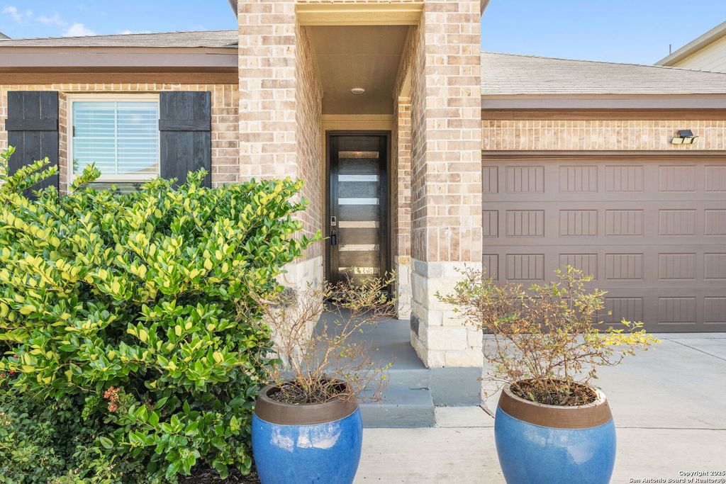 Photo of 25819 Posey, Boerne, TX 78006 (MLS # 1890734)