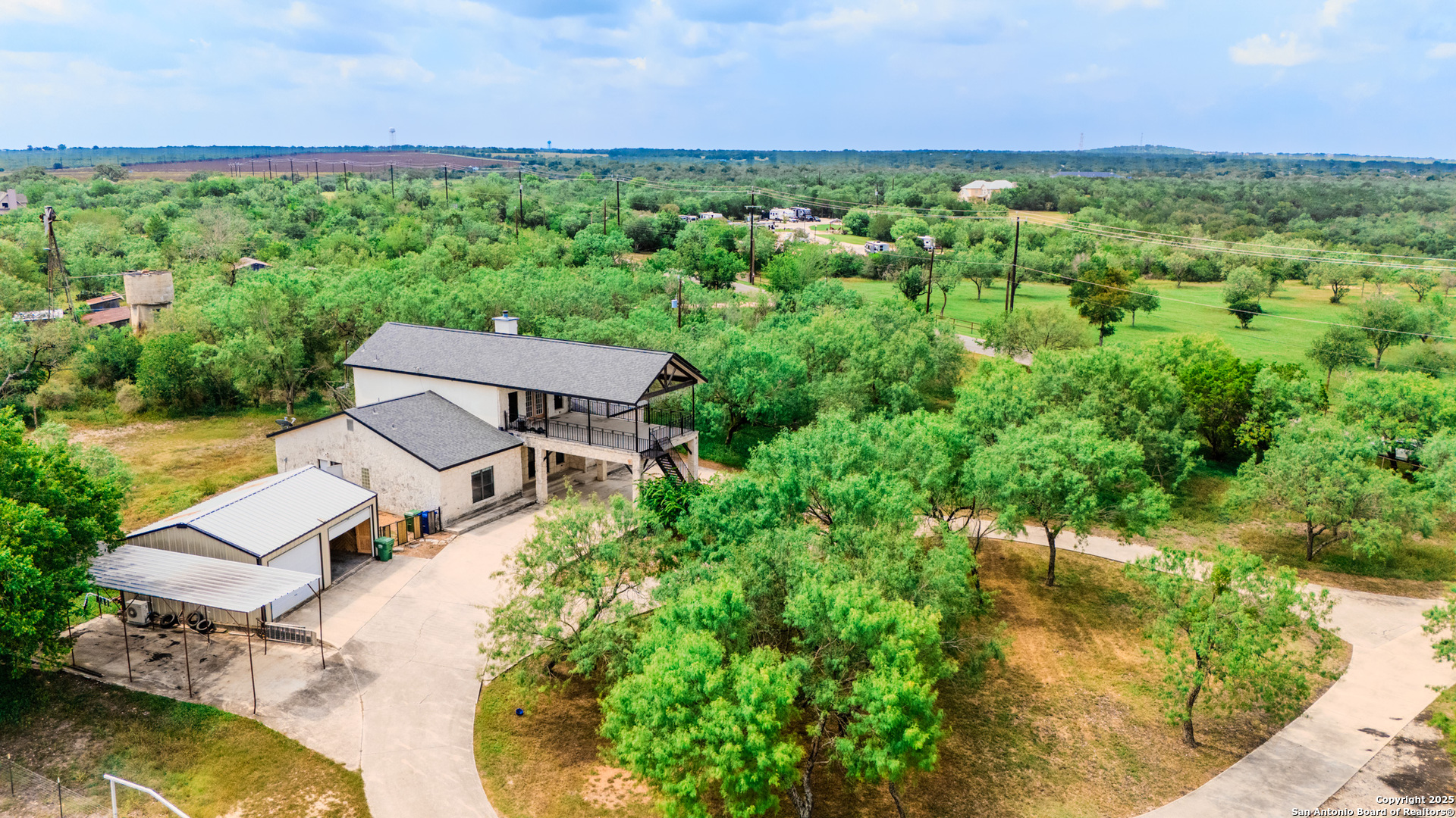 1851 County Road 381