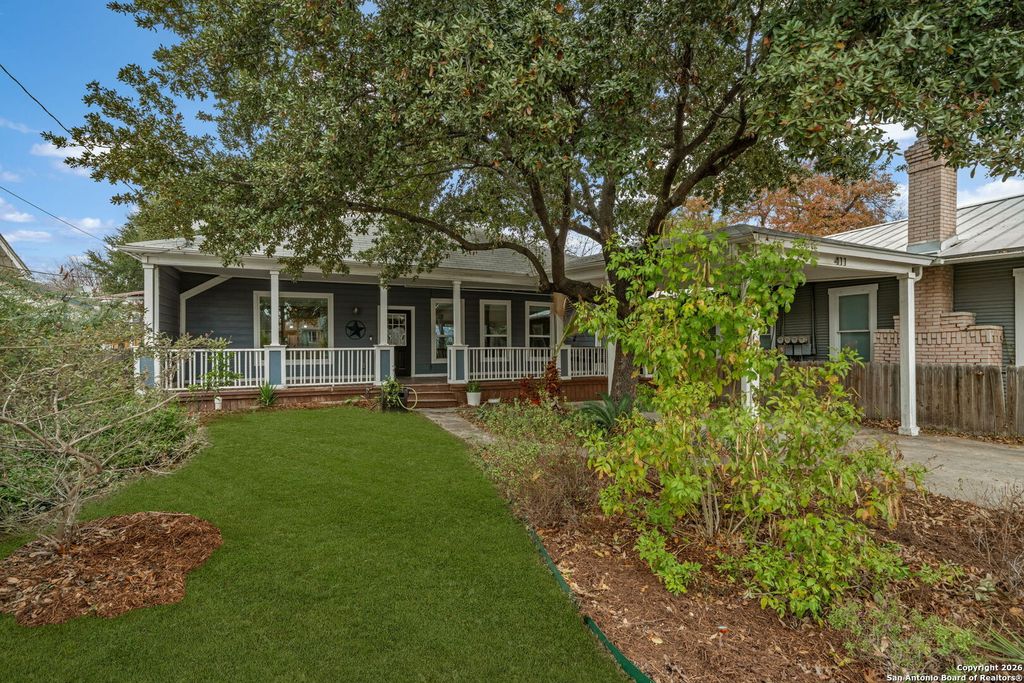 Photo of 411 E Ashby Pl, San Antonio, TX 78212 (MLS # 1932249)