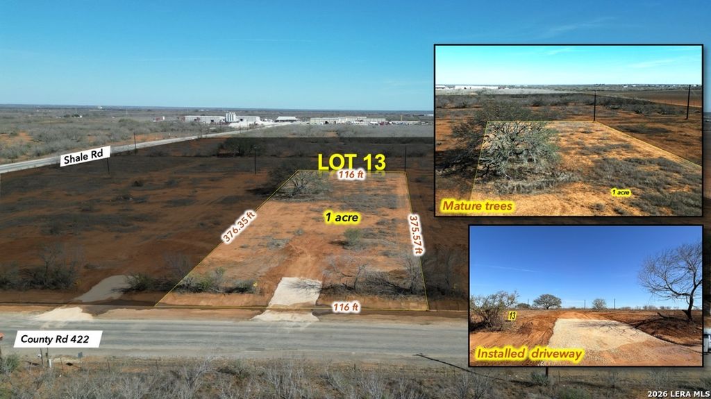 Photo of 1607 County Road 422, Pleasanton, TX 78064 (MLS # 1961700)