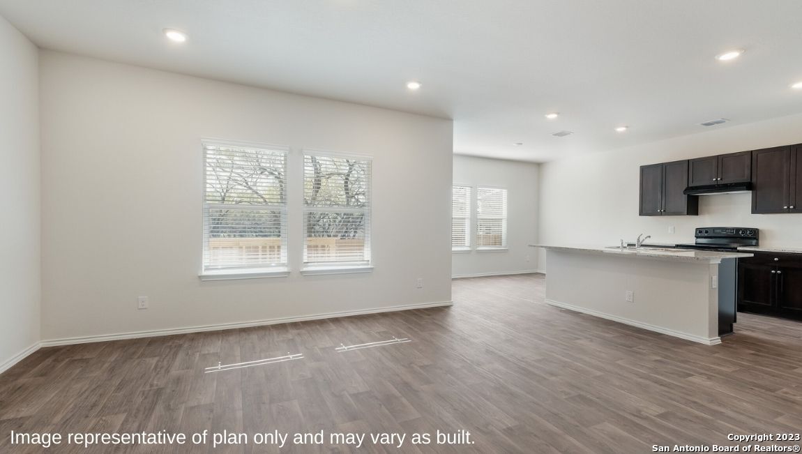 1510 Champagne Oak