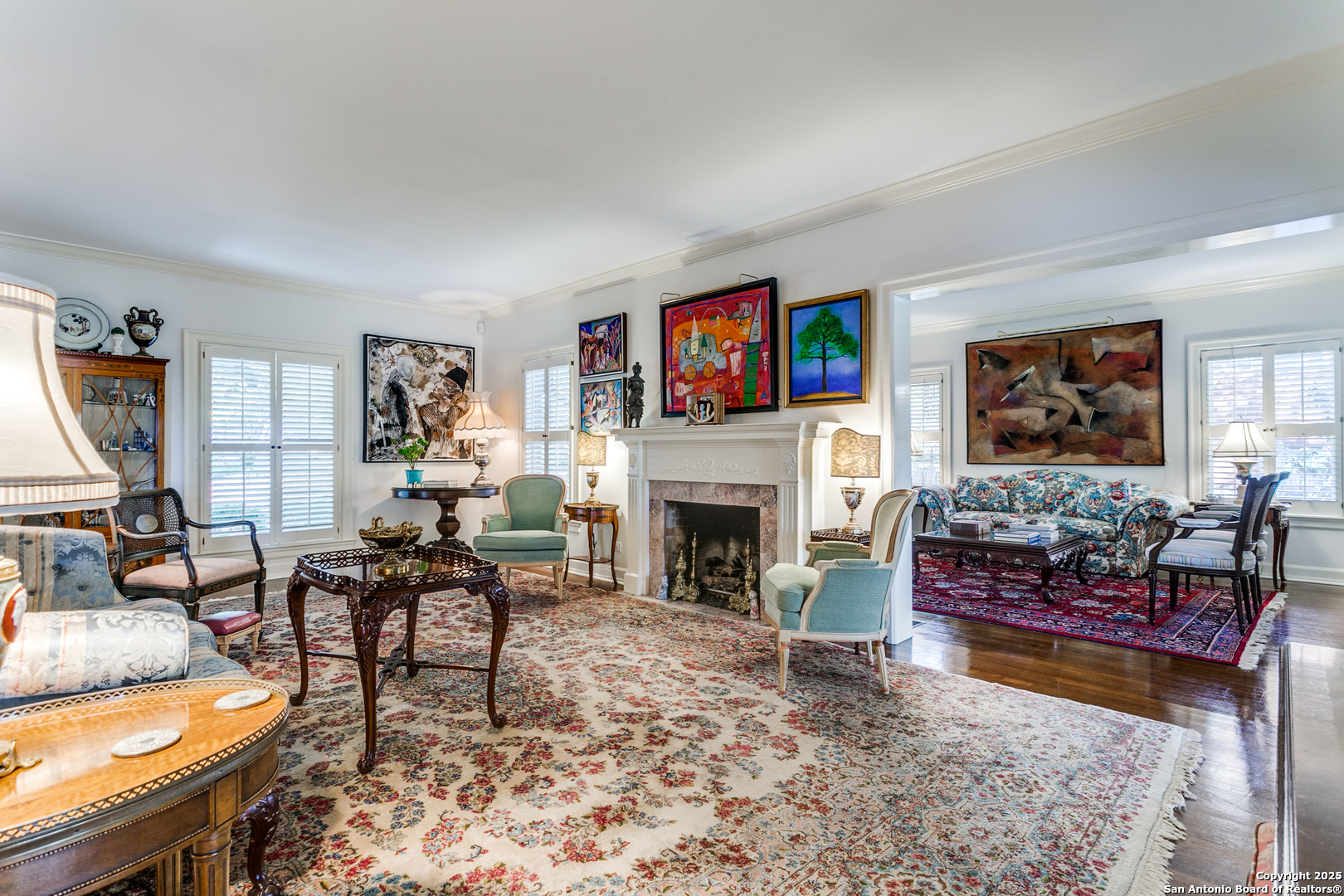 254 E Summit