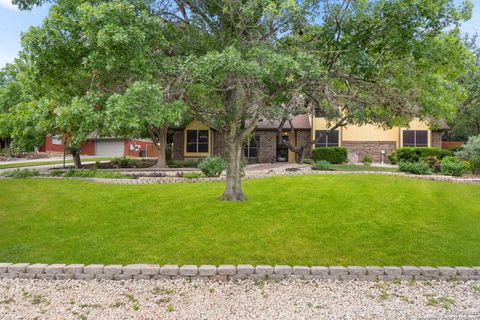 7835 Wild Eagle San Antonio TX 78255