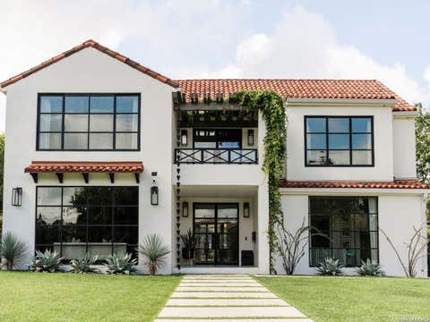 Property photo of 116 Canterbury Hill, San Antonio, TX 78209