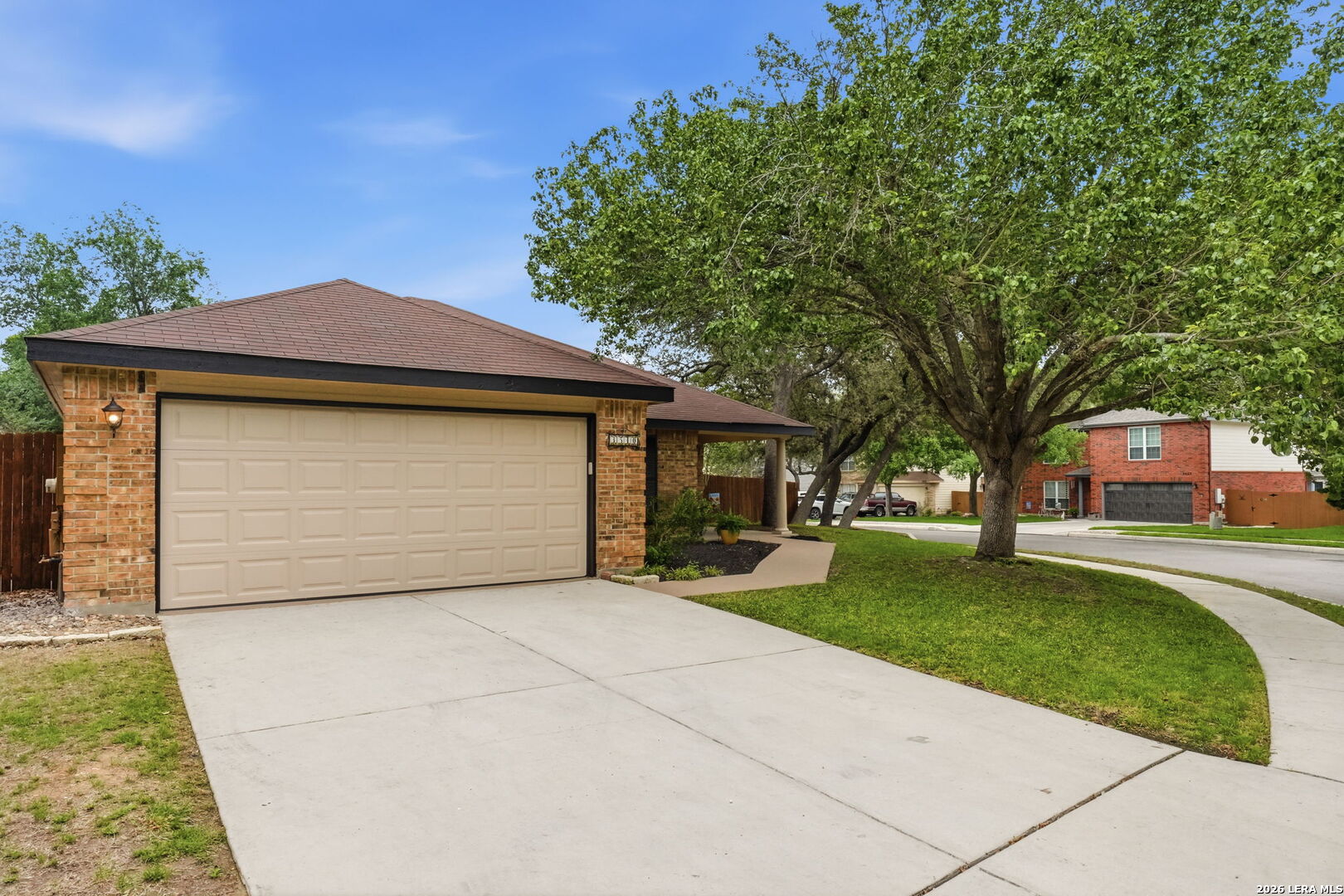 3540 PEACHTREE LN