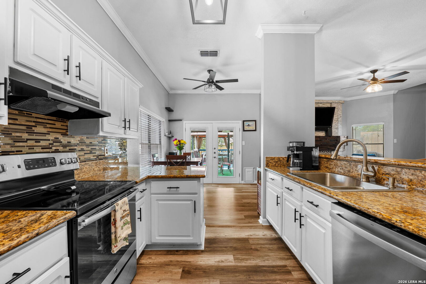 17041 Vista Bluff Dr