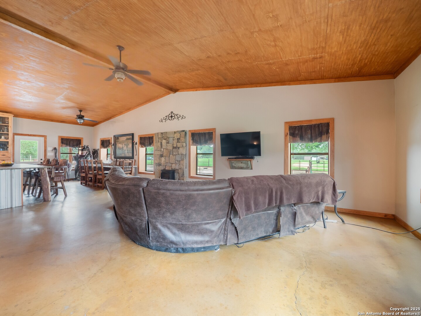 486 County Rd 333