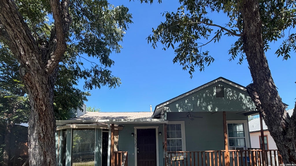 Photo of 1335 Clower, San Antonio, TX 78201 (MLS # 2024009)