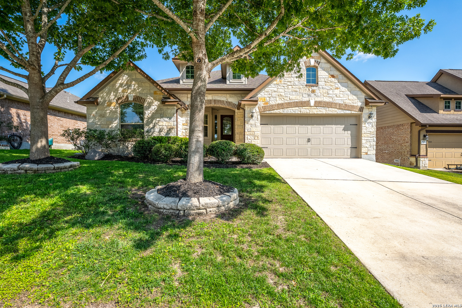 824 Water Oak
