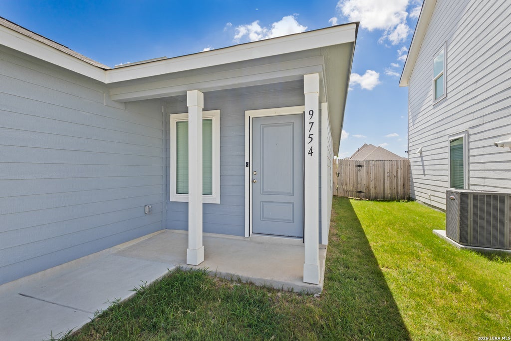 Photo of 9754 JANEFIELD ML, San Antonio, TX 78254 (MLS # 1999283)